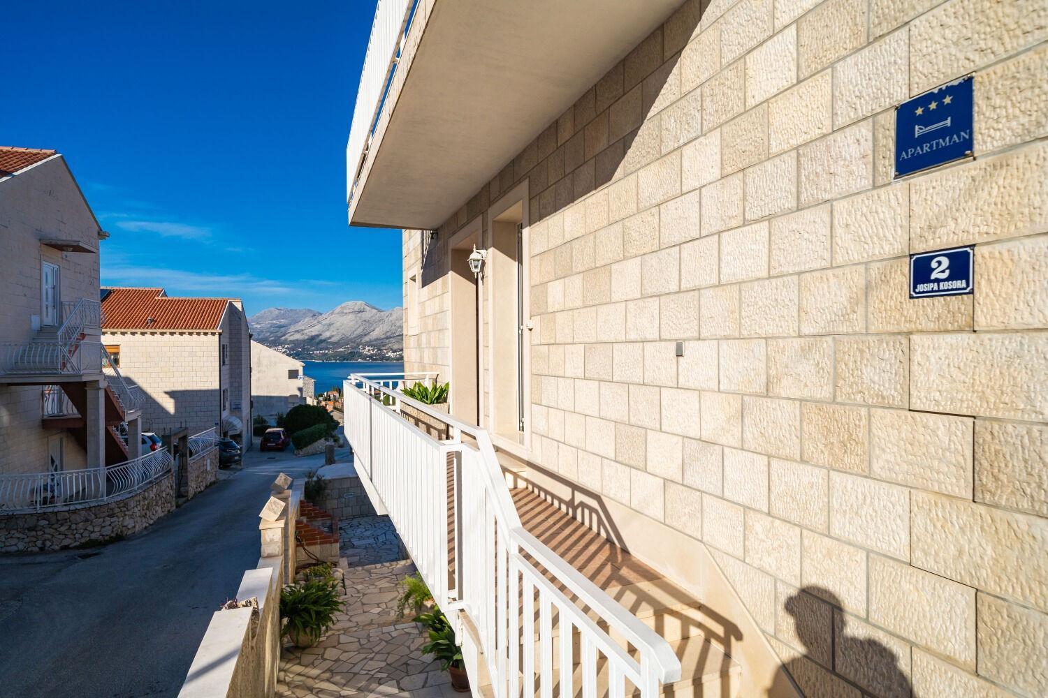 Apartments Pavo 챠브타트 외부 사진