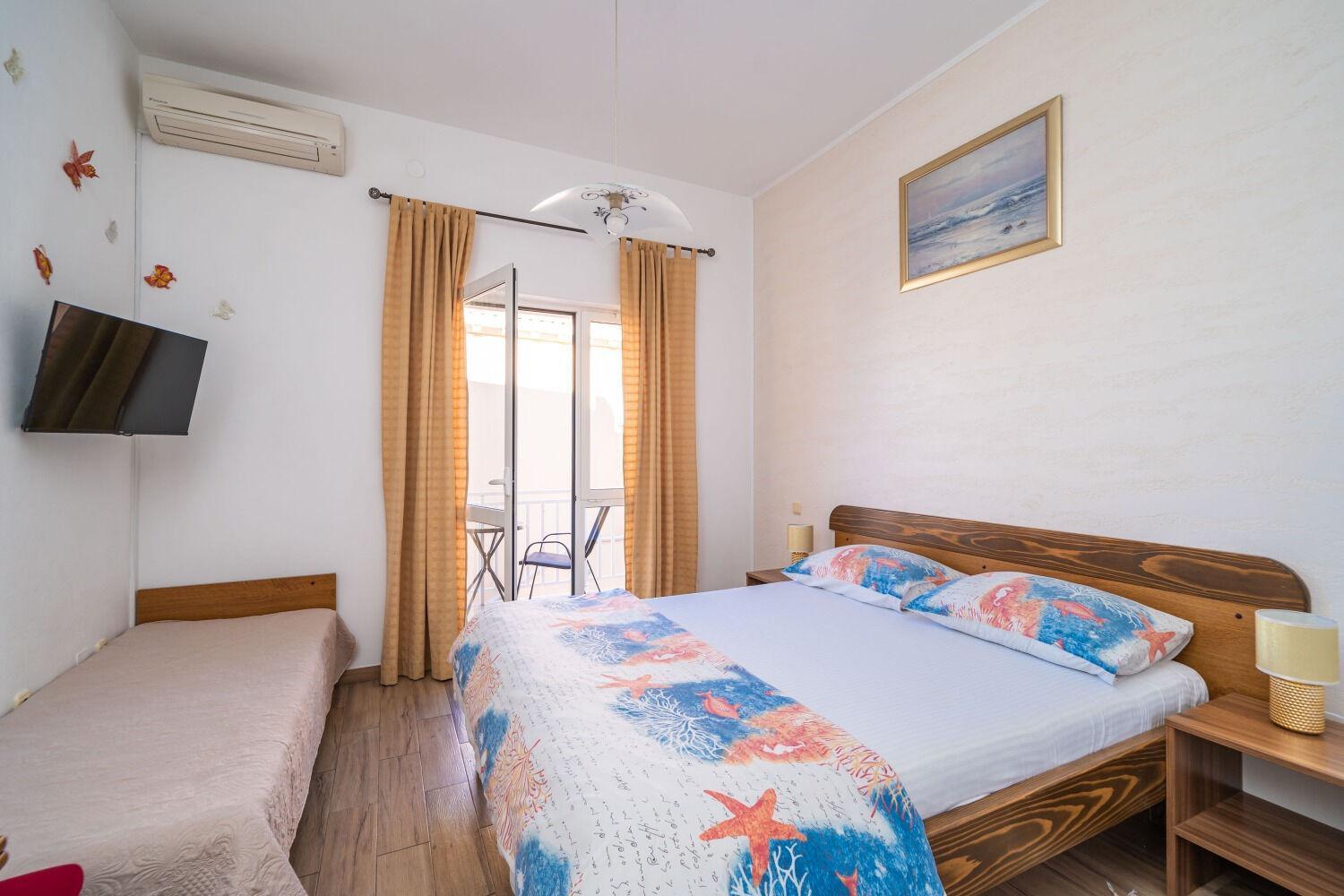 Apartments Pavo 챠브타트 외부 사진